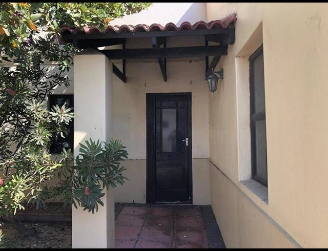 3 BEDROOM HOUSE FOR SALE IN ROYAL ASCOT